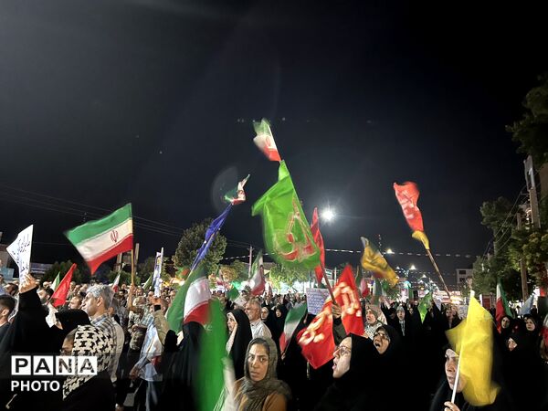 تجمع مردمی مردم هشتگرد  در صدو پنجمین شب