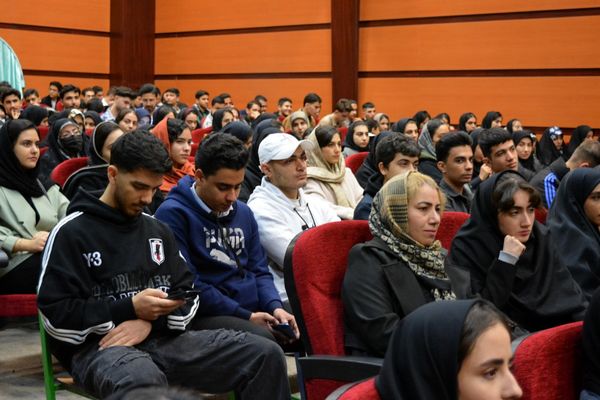 تجلیل از افتخارآفرینان کنکور