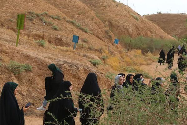  اردوی معنوی راهیان سرزمین لاله‌ها