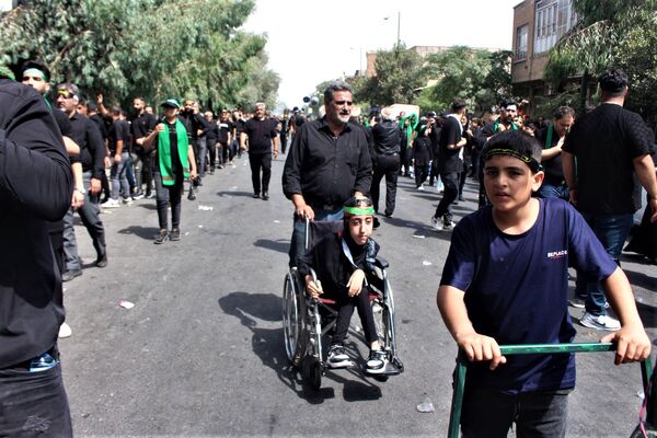 جلوه‌های باشکوه عزاداری روز عاشورا در قم