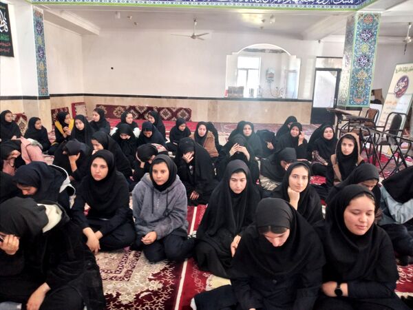 نشست سیاسی _بصیرتی در بخش سراب میمه 