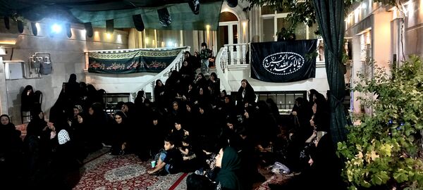 روضه خانگی توسل به حضرت سیدالشهدا(ع)در شهرستان کاشمر 