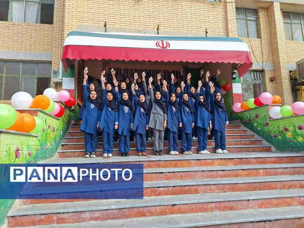 افتتاح کافه کتاب در دبستان کوثر۲ ملارد