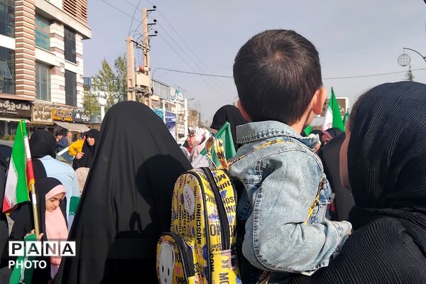 اجتماع بزرگ دختران ایران به مناسبت ولادت حضرت معصومه (س) و روز دختر در پردیس