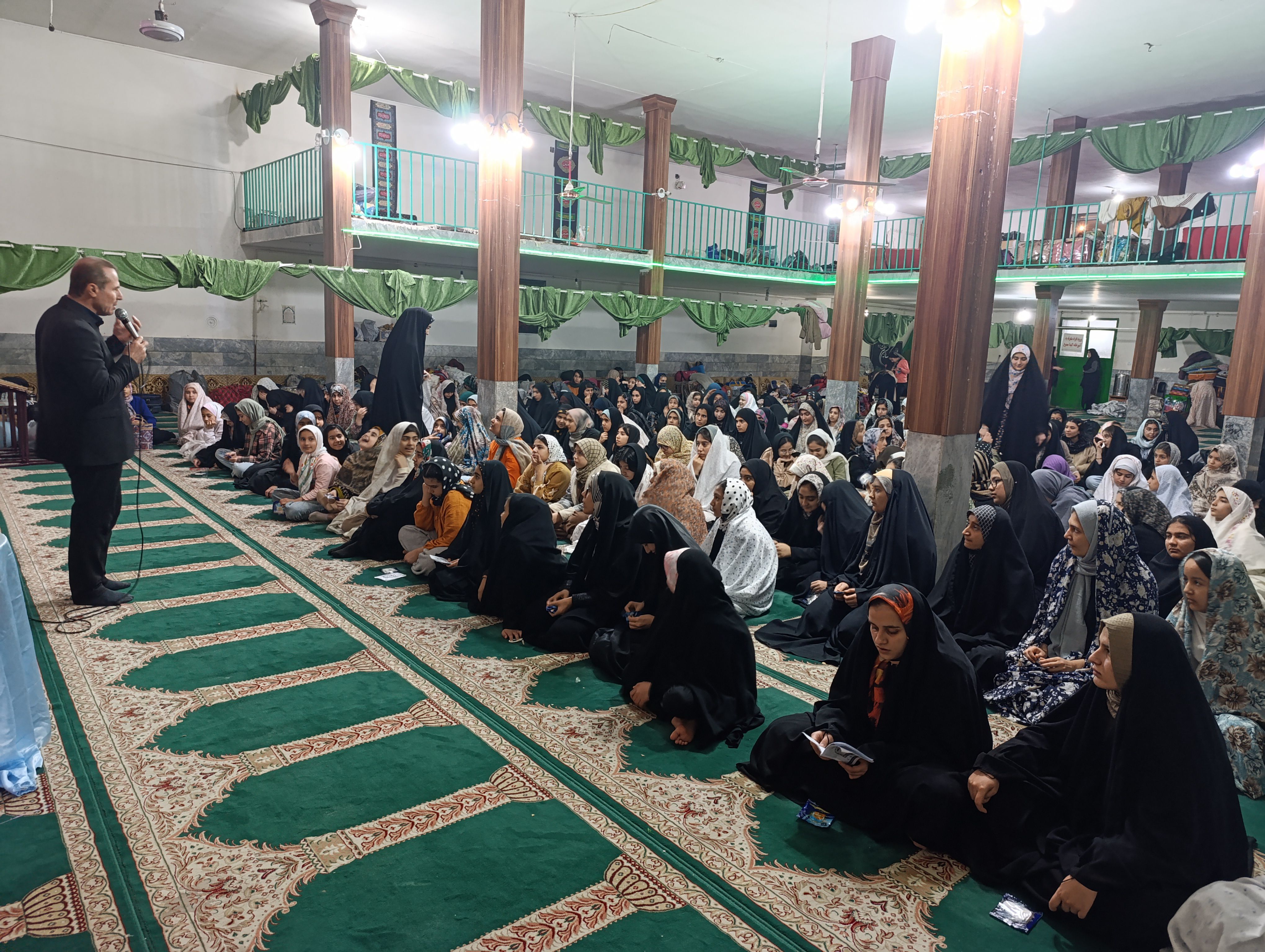 اعتکاف دانش‌آموزی در شهرستان سملقان 