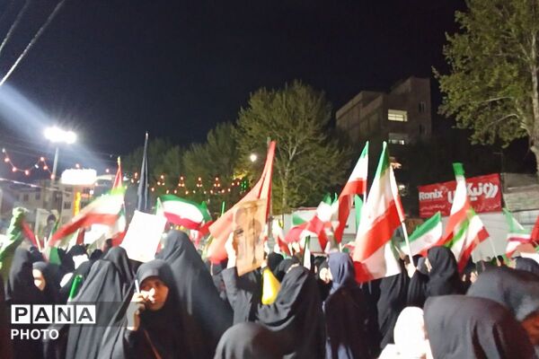 مردم دلتنگ رهبر امت اسلام، حضرت آیت الله خامنه‌ای