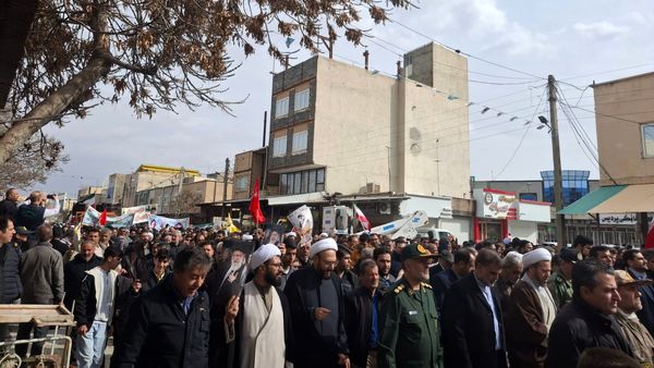 47 سال عزت، استقلال و سربلندی