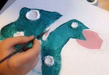 مانند شهیده نبوی‌نیا پرستار ایران‌ هستیم