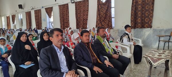 دوره‌های آموزشی یاور مربیان؛ گامی برای توانمندسازی دانش‌آموزان پیشتاز