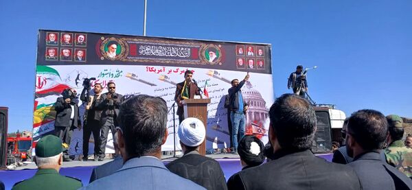 ۱۳ آبان؛ روزی که فریاد استقلال ملت ایران در تاریخ ماندگار شد