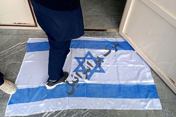 تجلیل از فرمانده واحد بسیج دانش‌آموزی دبیرستان فرزانگان قوچان 