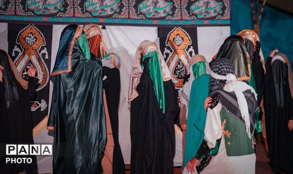 نمایش آیین کاروان عاشقی 