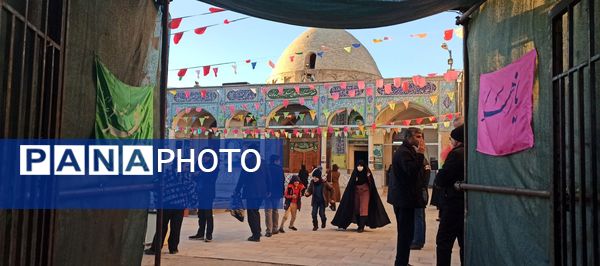 جشن میلاد امیرالمومنین در امامزادگان دوخاتون شهرکرد