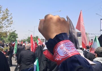 سیل جمعیت در تشییع آقای شهید در تهران