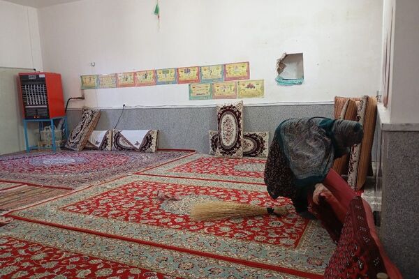 غبارروبی مساجد و استقبال از ماه پر برکت رمضان در شهر بار