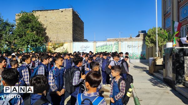جشن روز اول مهر در مدرسه پسرانه شهدای فرهنگی شیروان