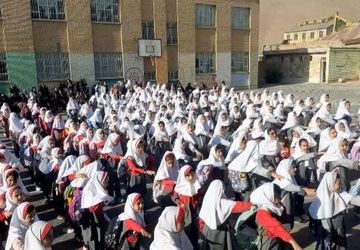 جشن بازگشایی مدرسه پروین اعتصامی شازند؛ هنگامه‌ای پر از شوق و انگیزه