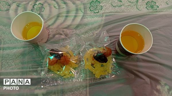 ضیافت ماه رمضان در دبیرستان قلم‌چی۲ بن