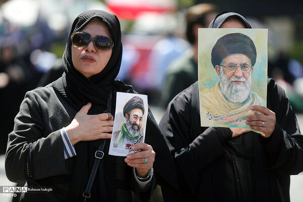  چهلمین روز شهادت رهبر شهید انقلاب اسلامی - تهران/2
