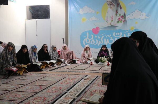 روایتی از آرامش؛ اعتکاف رجبیه دختران نوجوان مسجد امیرالمؤمنین(ع)