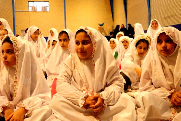 برگزاری جشن تکلیف دختران در مدارس مختلف سملقان