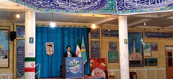 نماز جمعه باشکوه و آیین تجلیل از برگزیدگان رویداد «دختران حاج قاسم» 