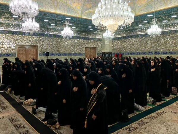 محفل هفتگی هیات «معصومانه» با حضور دختران دبیرستانی در قم