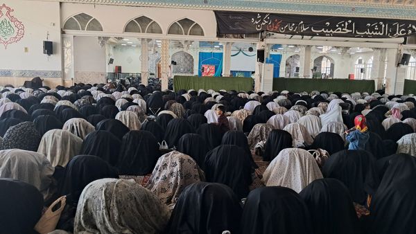 نماز عبادی سیاسی جمعه در شهرستان کاشمر
