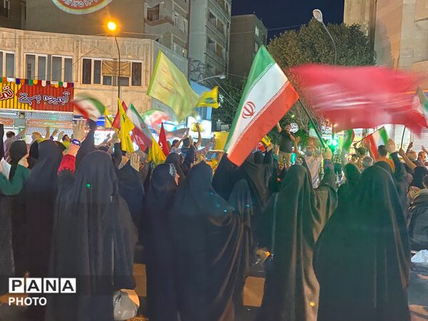 طنین‌ صدای شعار «مرگ بر آمریکا و اسرائیل» در فلکه سوم خزانه 