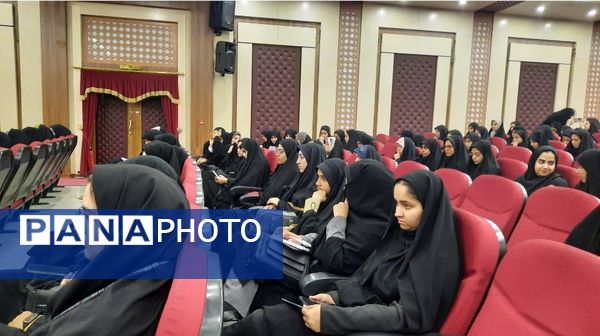 نشست تخصصی انسان شناسی در تمدن مهدوی در دانشگاه فرهنگیان مشهد