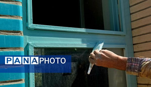 پروژه مهر دبیرستان دخترانه بنت الهدی کوهپایه رنگ آمیزی تجهیز و پاکسازی برای خلق محیطی الهام بخش و یادگیری مثبت