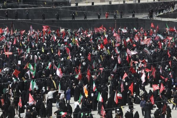 یکشنبه 14 تیر در سراسر کشور تعطیل رسمی اعلام شد