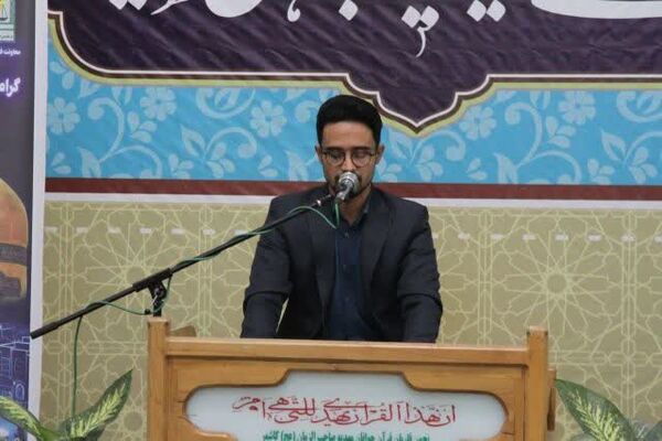  محفل انس با قرآن کریم در زیارتگاه شهید مدرس (ره)