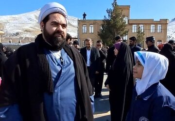 تجدید میثاق مردم دماوند با رهبری در چهل وششمین طلیعه  فجر انقلاب