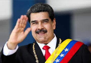 «مادورو» در واکنش به استقرار نظامی آمریکا در کارائیب: «با تهدید، ما قوی‌تر شده‌ایم»