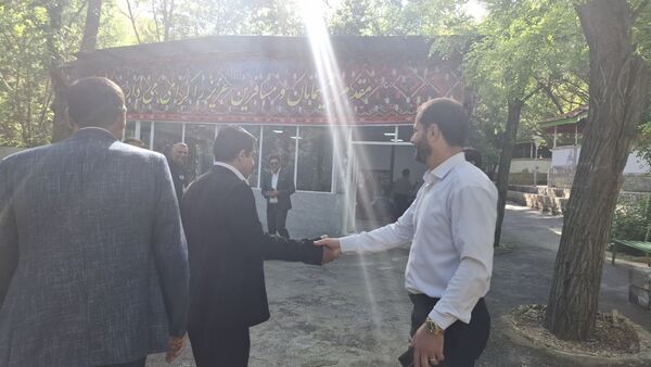 همایش پیاده‌روی کارکنان آموزش‌وپرورش کهگیلویه و بویراحمد به مناسبت هفته معلم و ولادت امام رضا (ع)