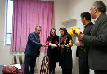 تجلیل از معلمان  دبیرستان عشایری متوسطه اول خدیجه کبری «س» به مناسبت روز مادر