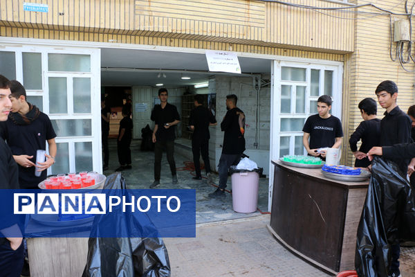 سوگواره «احلی من العسل» در قم-1