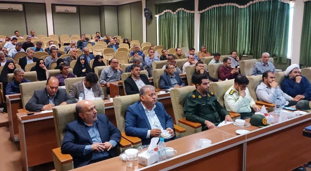 جلسه شورای اداری در شهرستان خلیل آباد