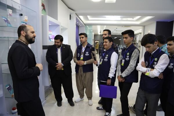 بازدید اعضای گروه روایت پیشرفت خبرگزاری پانا از ستاد توسعه نانوفناوری