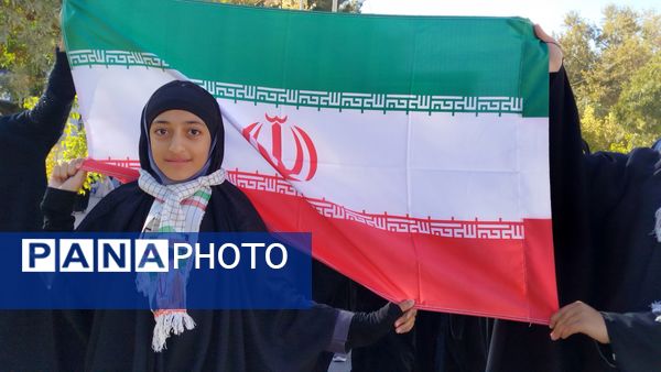 راهپیمایی ۱۳آبان در نیشابور 