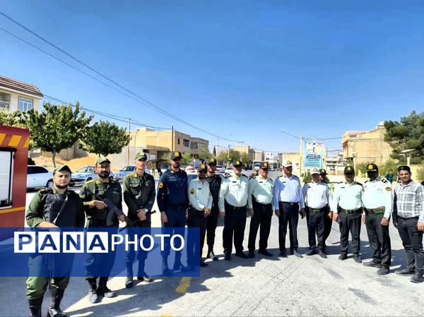 حضور پررنگ دانش‌آموزان شهر لپویی در راهپیمایی 13 آبان 