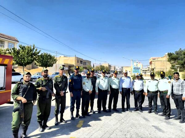حضور پررنگ دانش‌آموزان شهر لپویی در راهپیمایی 13 آبان 