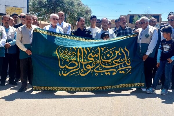 کاروان «در پناه خورشید» میهمان رزق‌آباد کاشمر شد