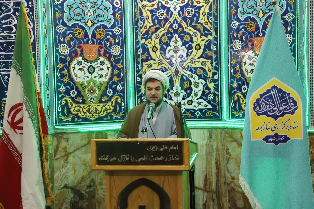  محبت امیرالمؤمنین(ع) باید در عمل متجلی شود
