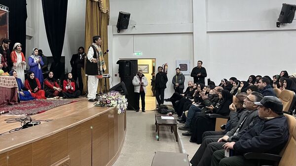 جشن هنگامه یلدا به‌مناسبت گرامیداشت میلاد حضرت فاطمه (س) برای بانوان آموزش و پرورش آذربایجان شرقی