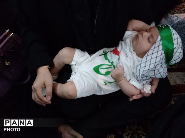 مراسم شیرخوارگان عاشورایی در مسجد پنج تن نیشابور