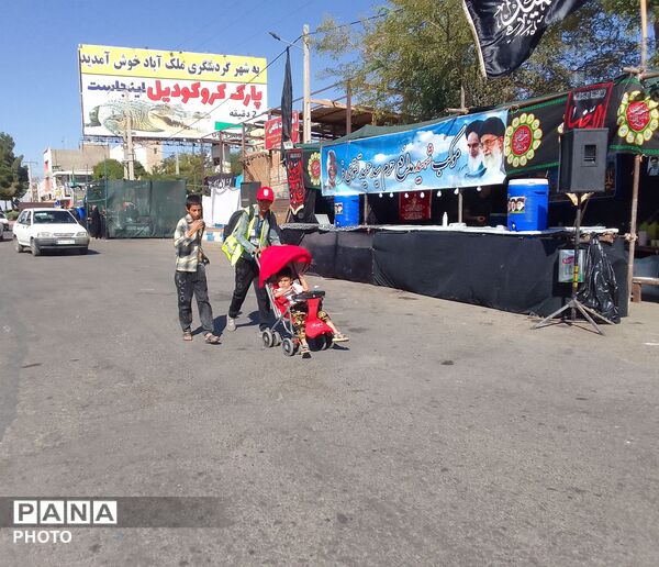 حضور پررنگ کودکان و نوجوانان در کاروان زیارتی پیاده