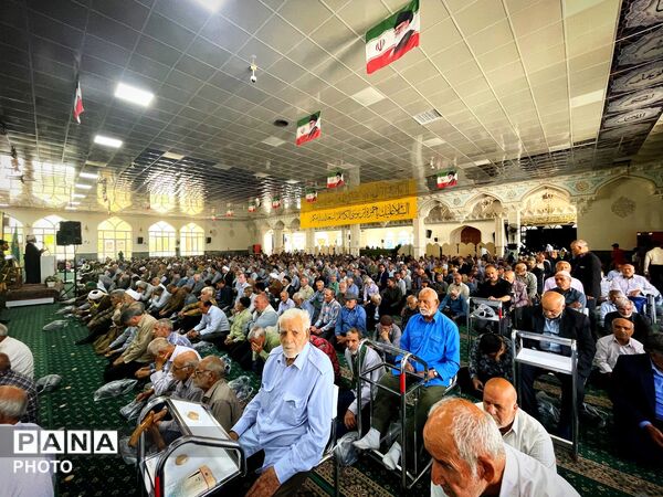 نماز عبادی سیاسی جمعه در کاشمر 