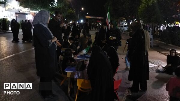 موکب بسیج دانشجویی دانشگاه فرهنگیان در چهارمین شب ماه محرم ۱۴۰۵